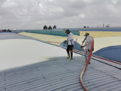 Ecofoam - Đơn  vị cung cấp dịch vụ thi công foam cách nhiệt mái tôn uy tín, giá rẻ nhất hiện nay